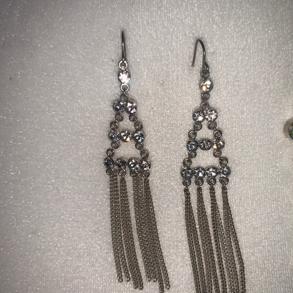 Dangle earrings - Picture 2 of 4